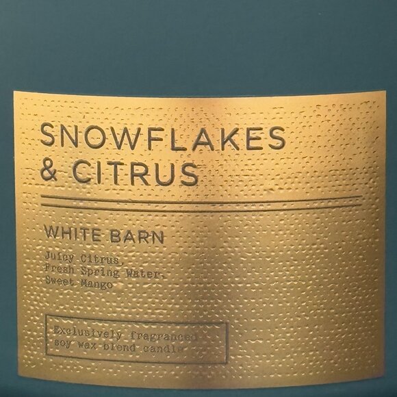 BBW Snowflakes & Citrus White Barn Bath & Body Works 3 Wick Candle - Picture 3 of 10